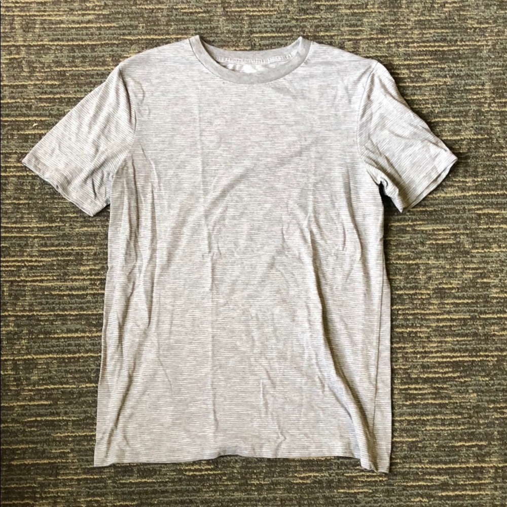Men’s Gray tshirt